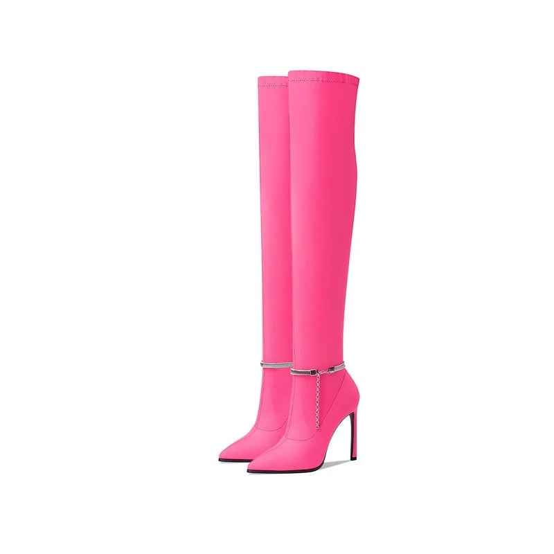 Nicki Boot